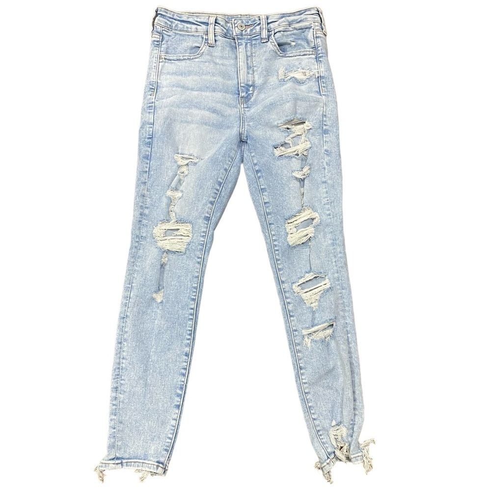 American Eagle Light Wash Super Hi-Rise JEGGING Distressed Jeans Size 6 Short